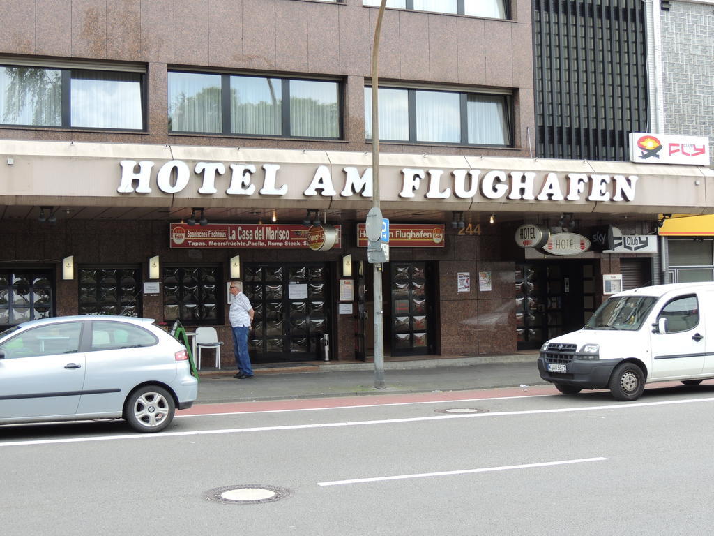 Hotel Am Flughafen Köln Exterior foto